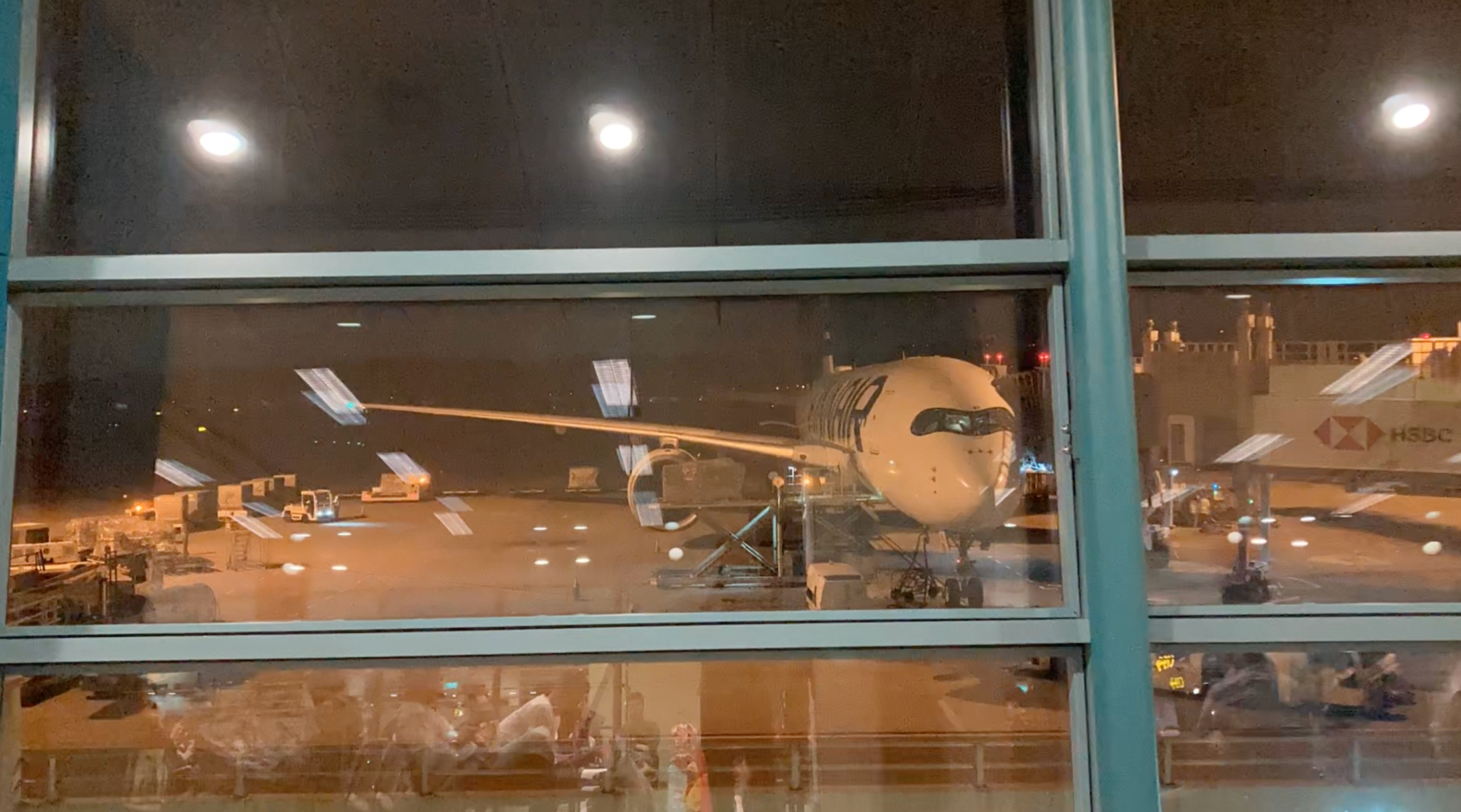 Non-Reclining Seats? Reviewing Finnair's A350 Business Class