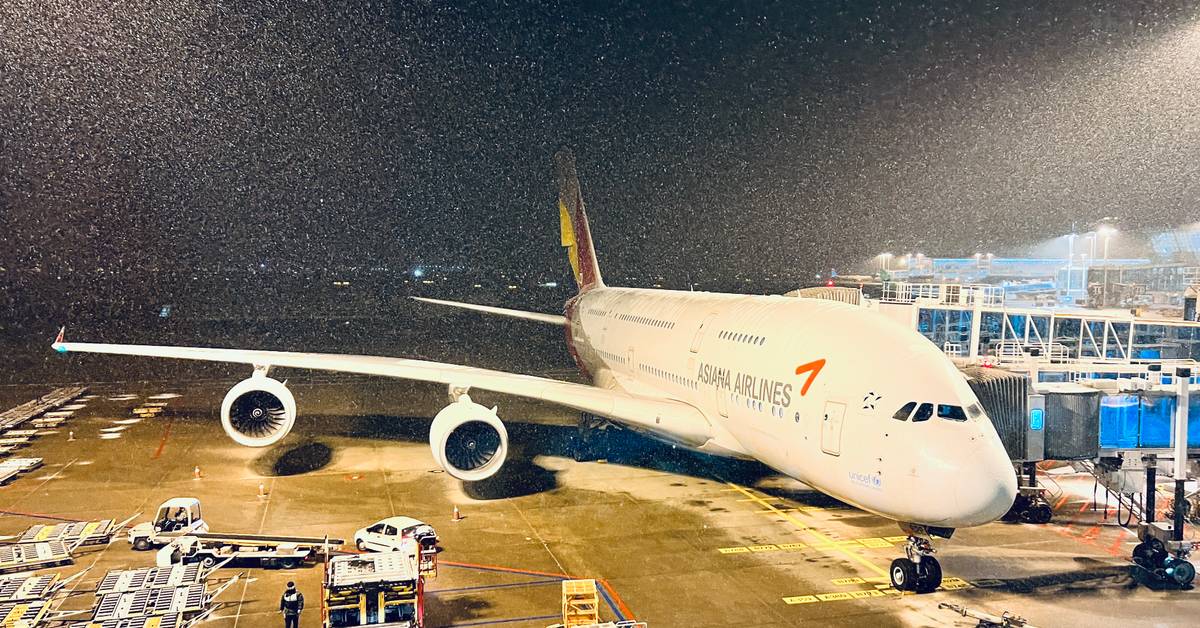 Flight Review: Asiana Airlines' Airbus A380 To Sydney In Economy Class