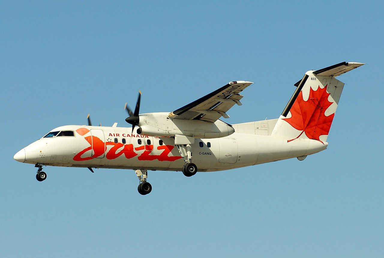Examined: The 4 Variants That Make Up The De Havilland Canada Dash 8 ...