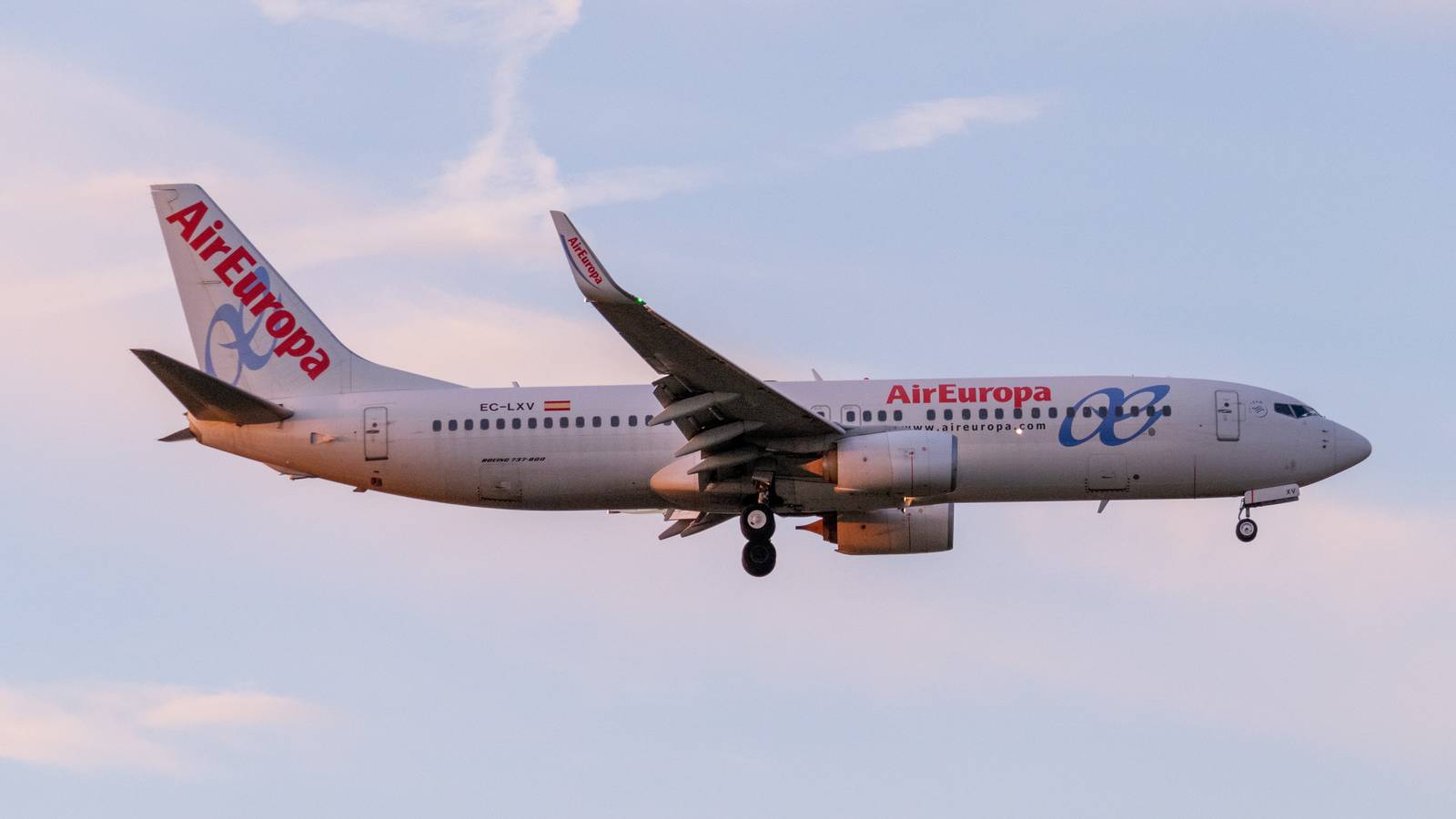 IAG To Buy 80% Stake In Air Europa For €400 Million