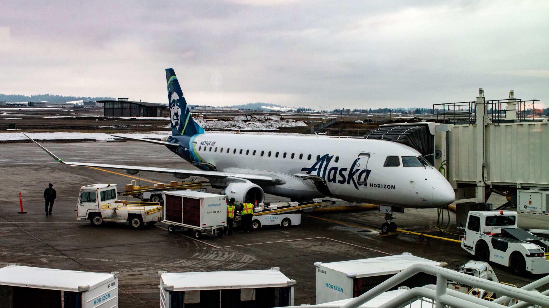 Trip Review: Horizon Air E175 Premium Class vs. First Class