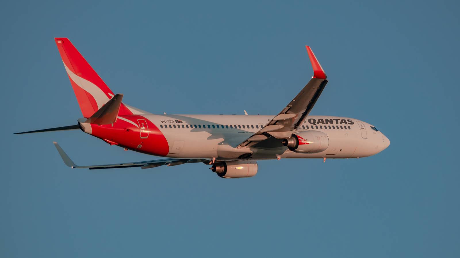 How Do Hand Luggage Allowances Compare Across Major Australian Carriers?