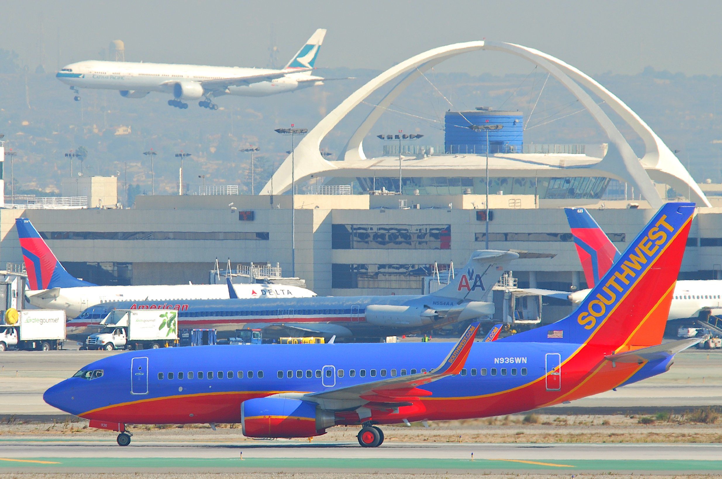 Top 5: The Best Random Acts Of Kindness On Planes And At Airports