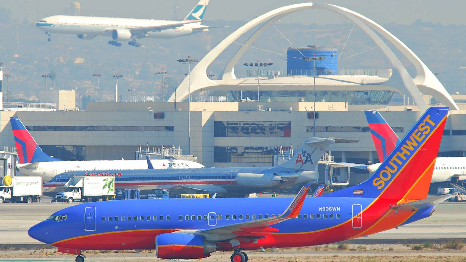 Top 5: The Best Random Acts Of Kindness On Planes And At Airports