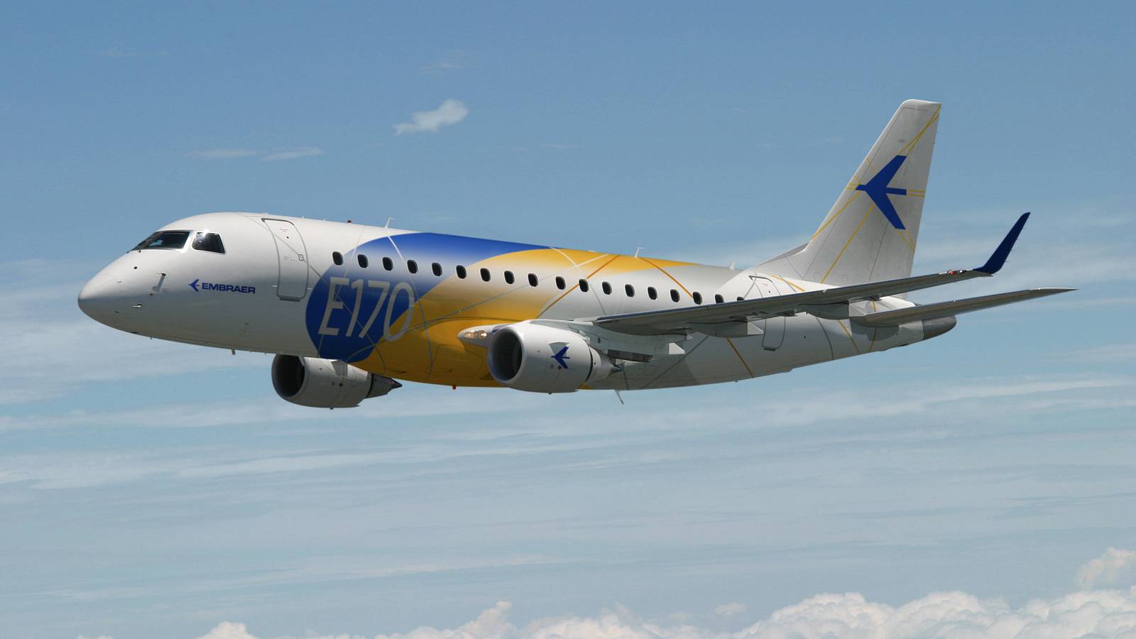 21 Years On: The Story Of The Embraer E-Jet Family's First Flight