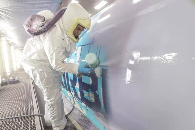 How Much Paint Is Wasted When Applying Liveries To Aircraft how-much-paint-is-wasted-when-applying-liveries-to-aircraft