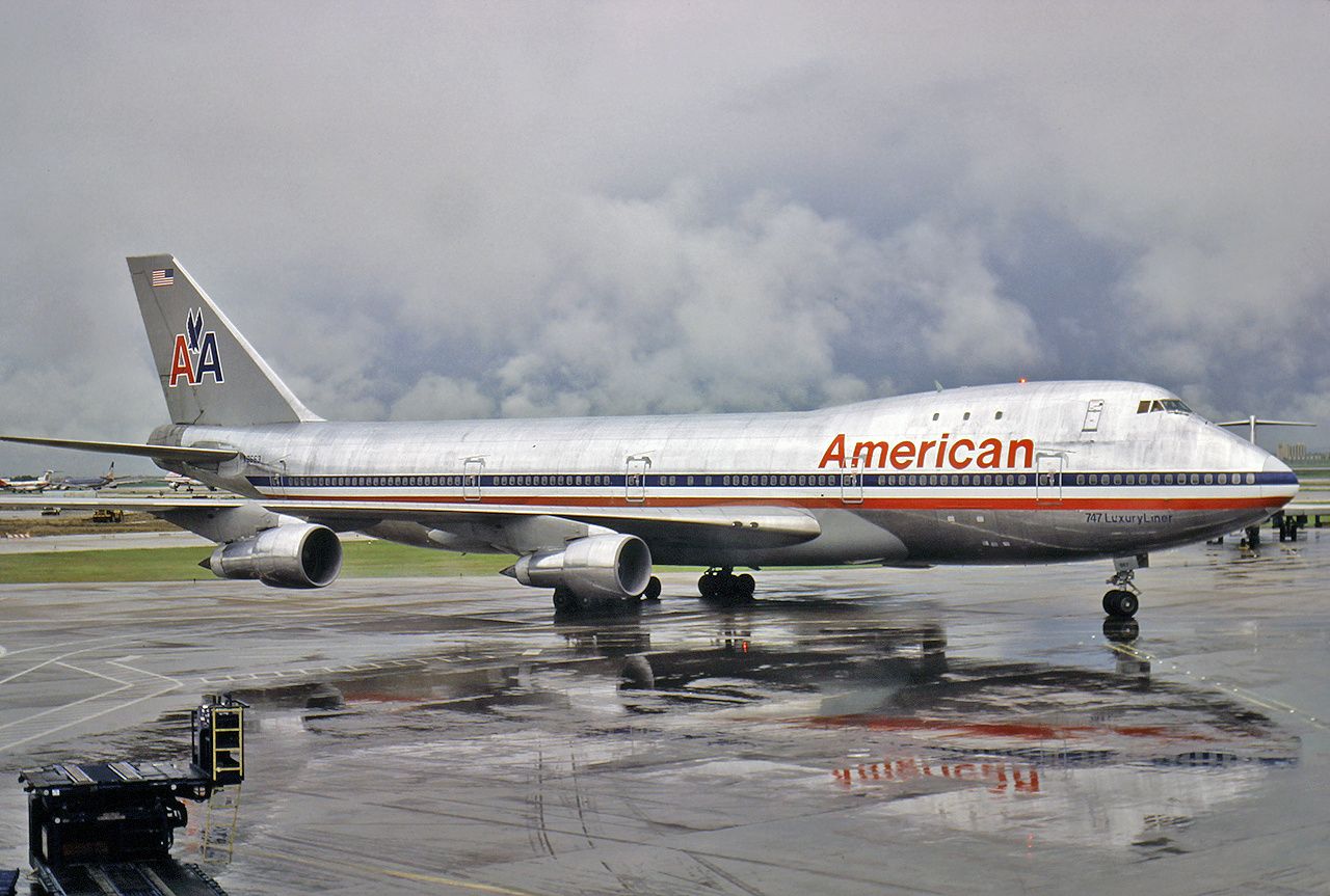 What Happened To American Airlines' Boeing 747s?, image size:1280x863