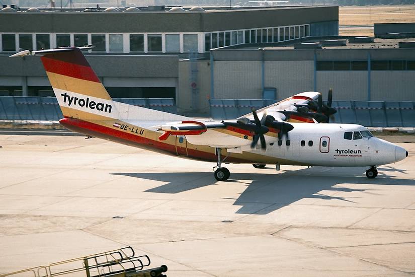 The Story Of The De Havilland Canada Dash 7's Development & Entry Into ...