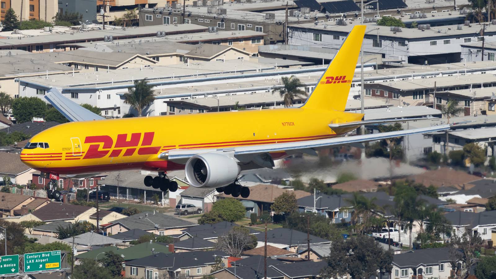 DHL Express Customers Can Choose To Use SAF To Reduce Emissions