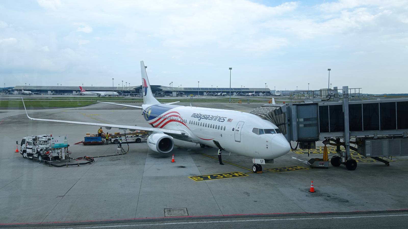 Review: Kuala Lumpur To Denpasar In Business Class On Malaysia Airlines' Boeing 737-800