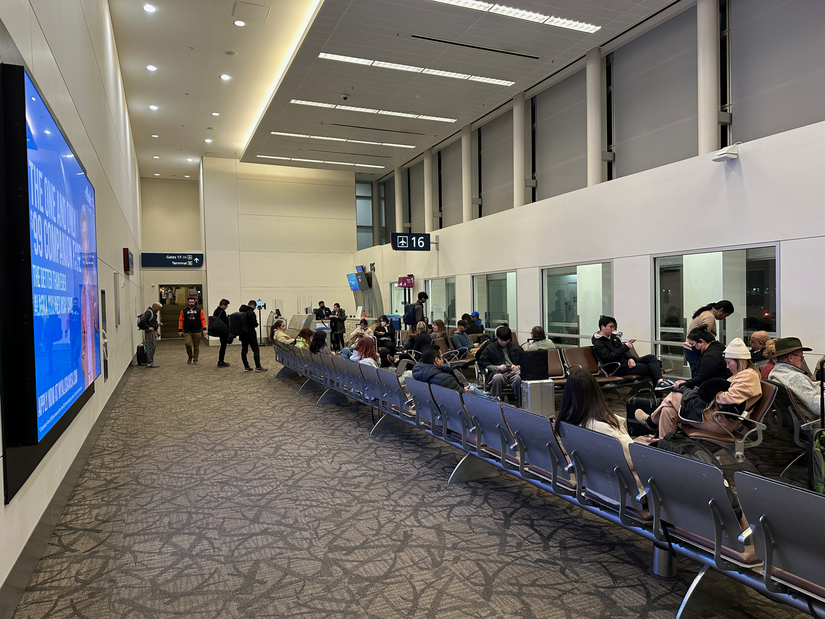 Flight Review: Alaska Airlines First Class From San Jose To Los Angeles