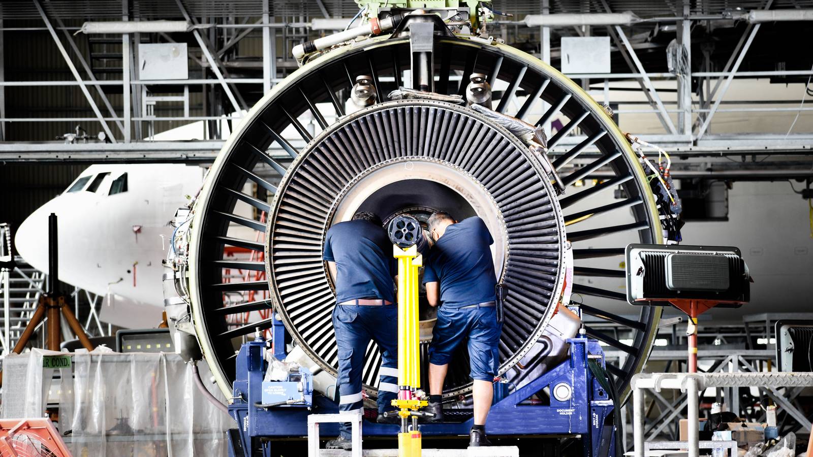 What Are The Differences Between Aircraft Gas Turbines And Industrial Gas Turbines?