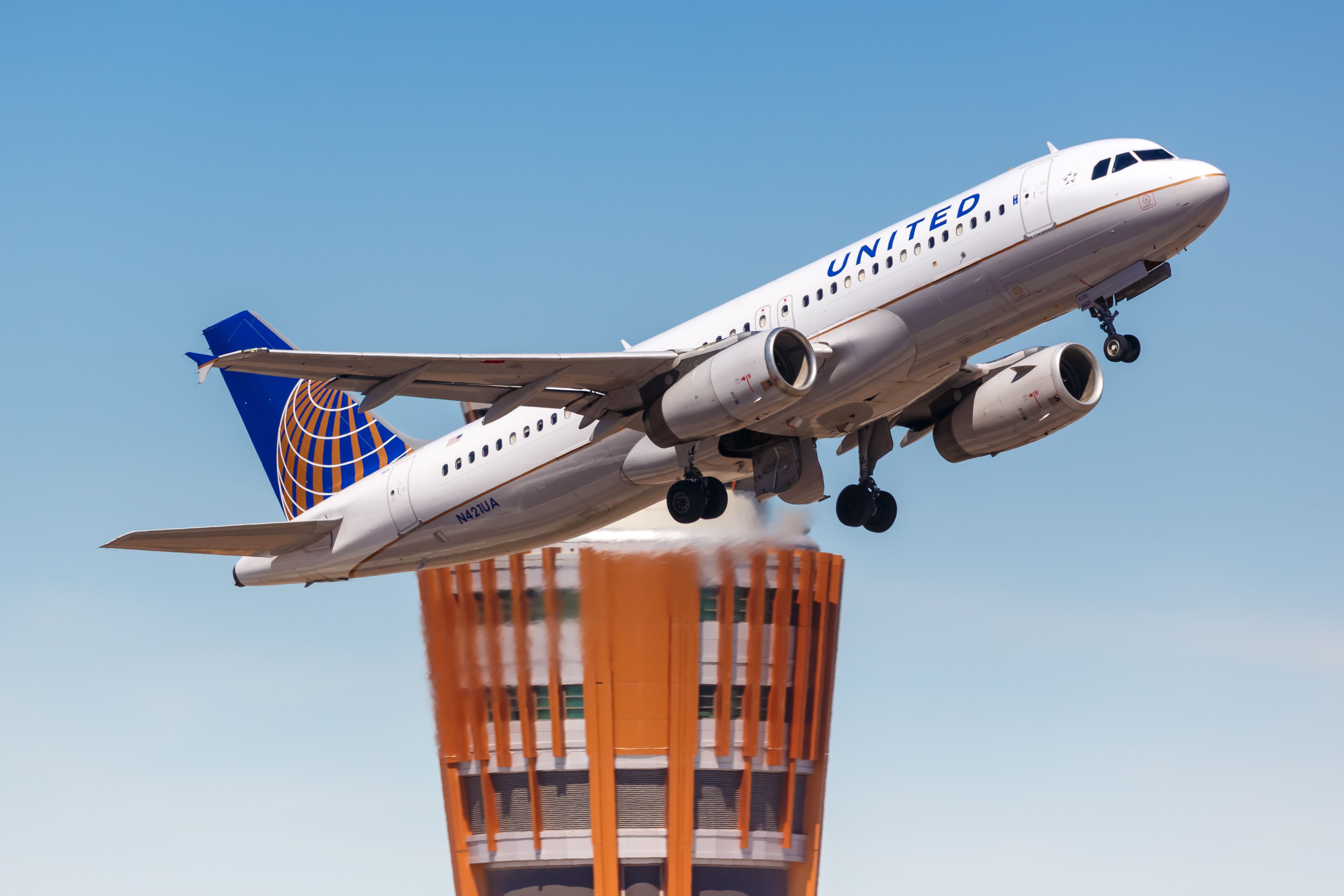 How To Get To, From & Around Phoenix Sky Harbor Airport
