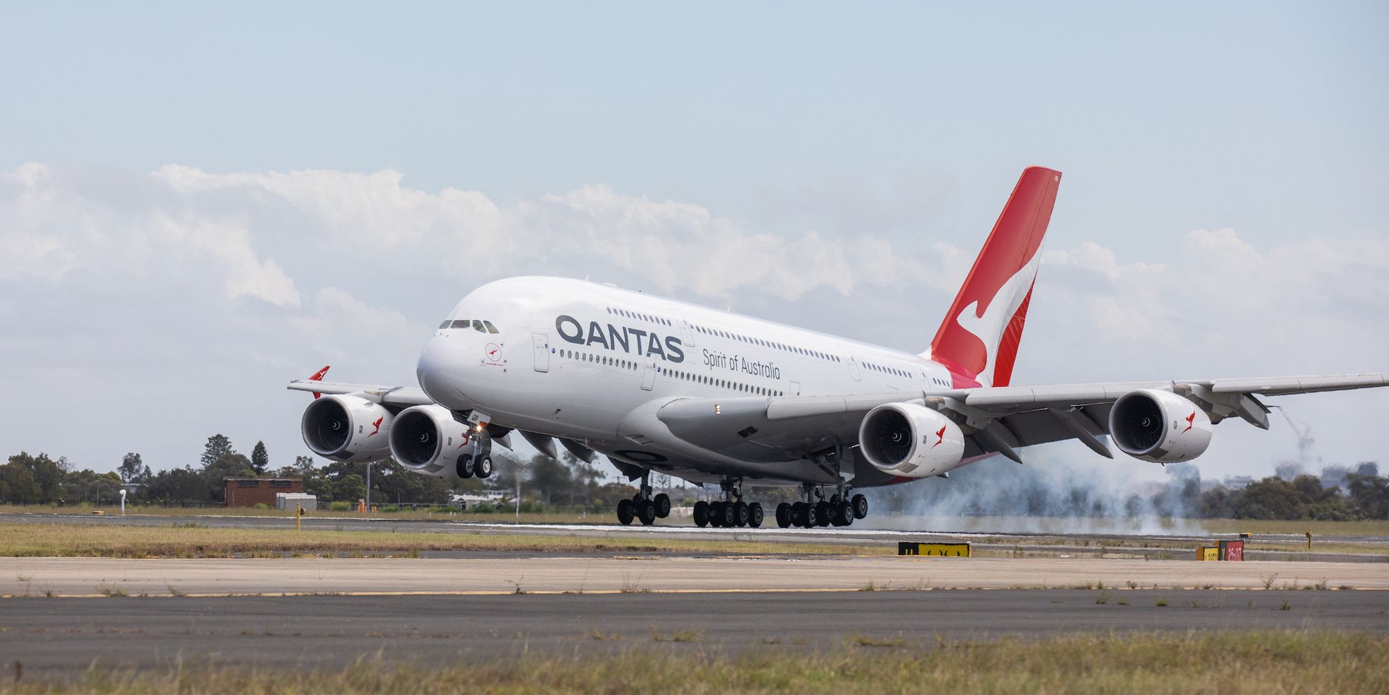 Qantas And Emirates Deal Gets OK From Regulator