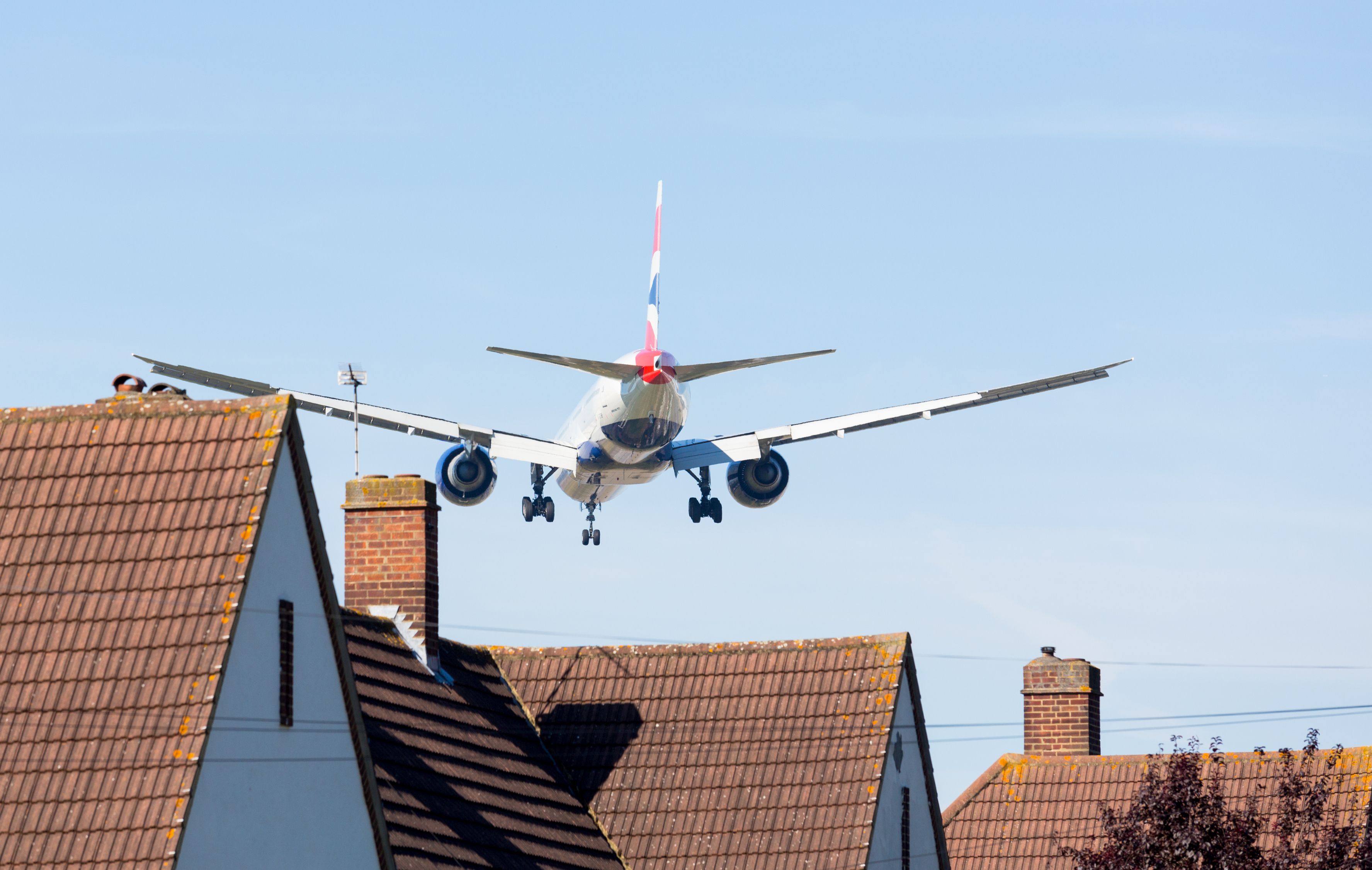East Vs. West: Why Does It Take Longer To Fly Some Directions?