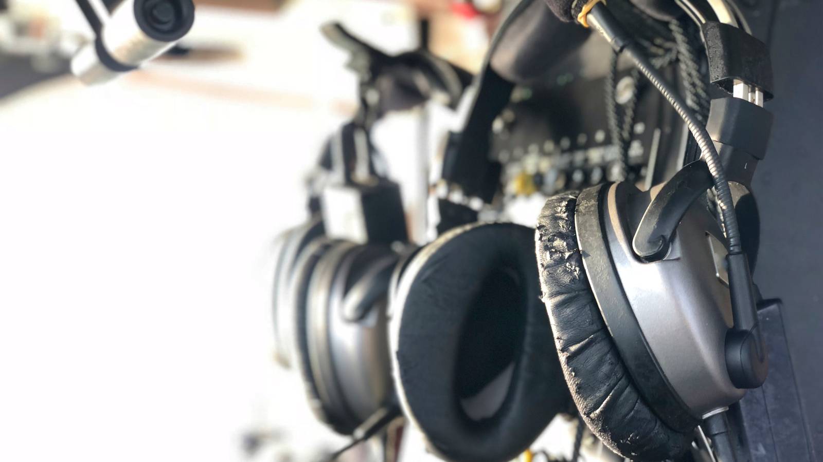 How Have Pilots' Headsets Changed Over The Years?