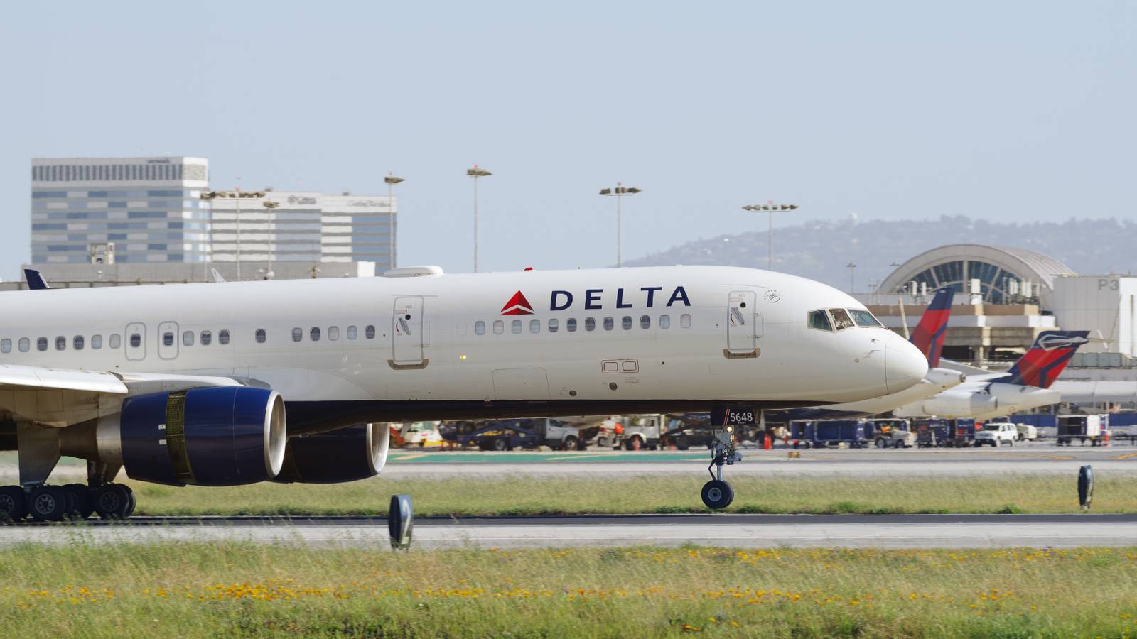 Delta Air Lines Planning Ahead For Winter Storm