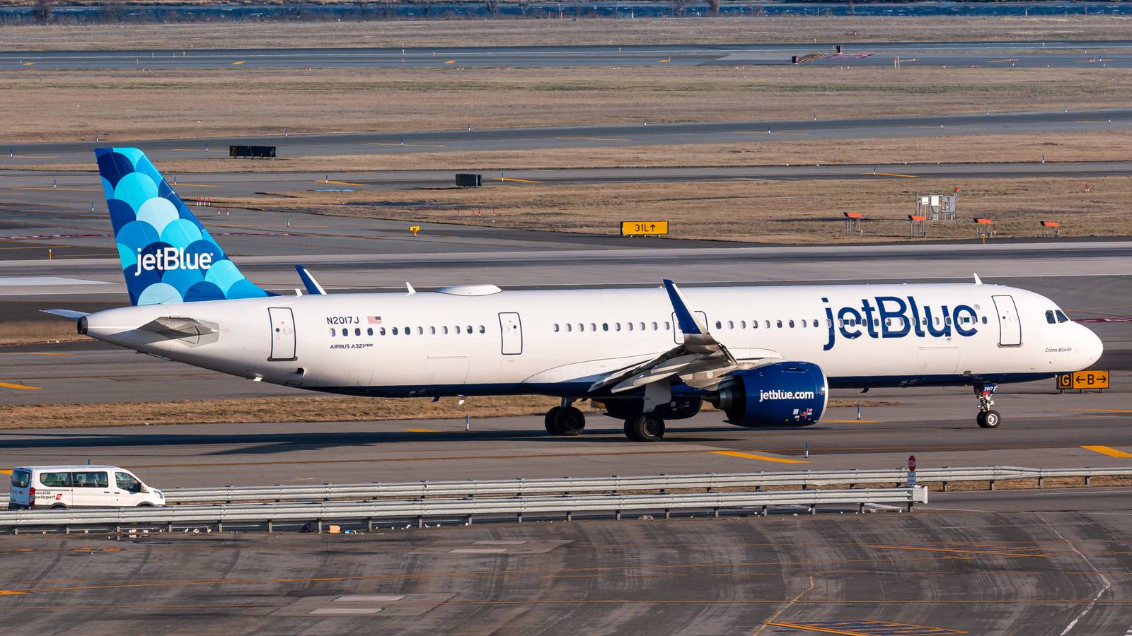 JetBlue Wants To Fly To Amsterdam But Is Struggling To Get Slots