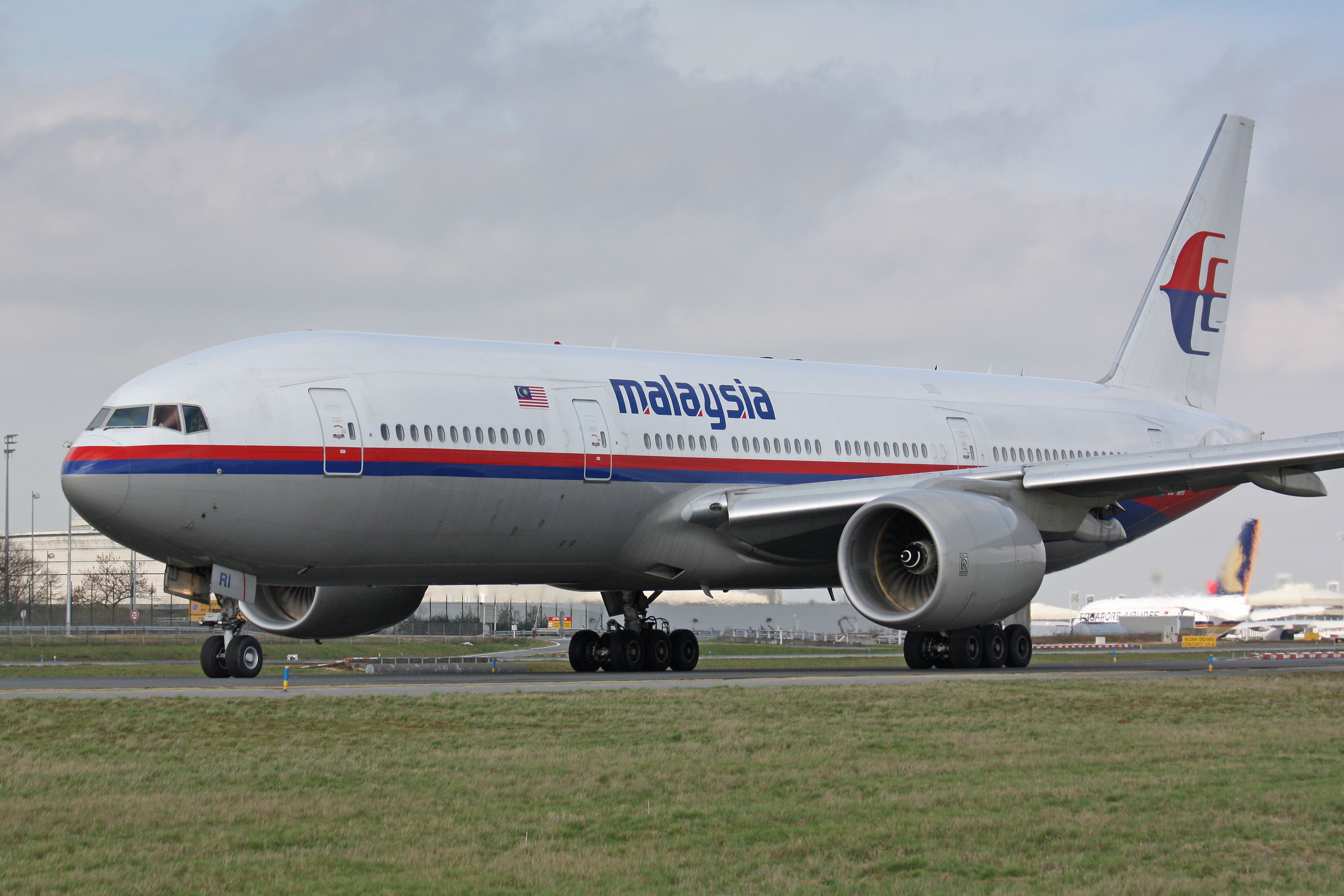 MH17 Investigation Suspended As Limit Is Reached