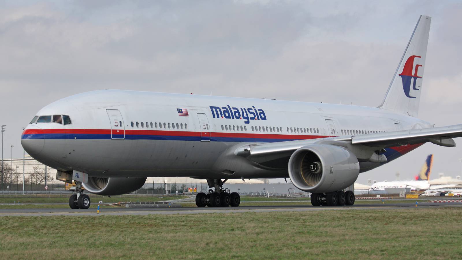 MH17 Investigation Suspended As Limit Is Reached