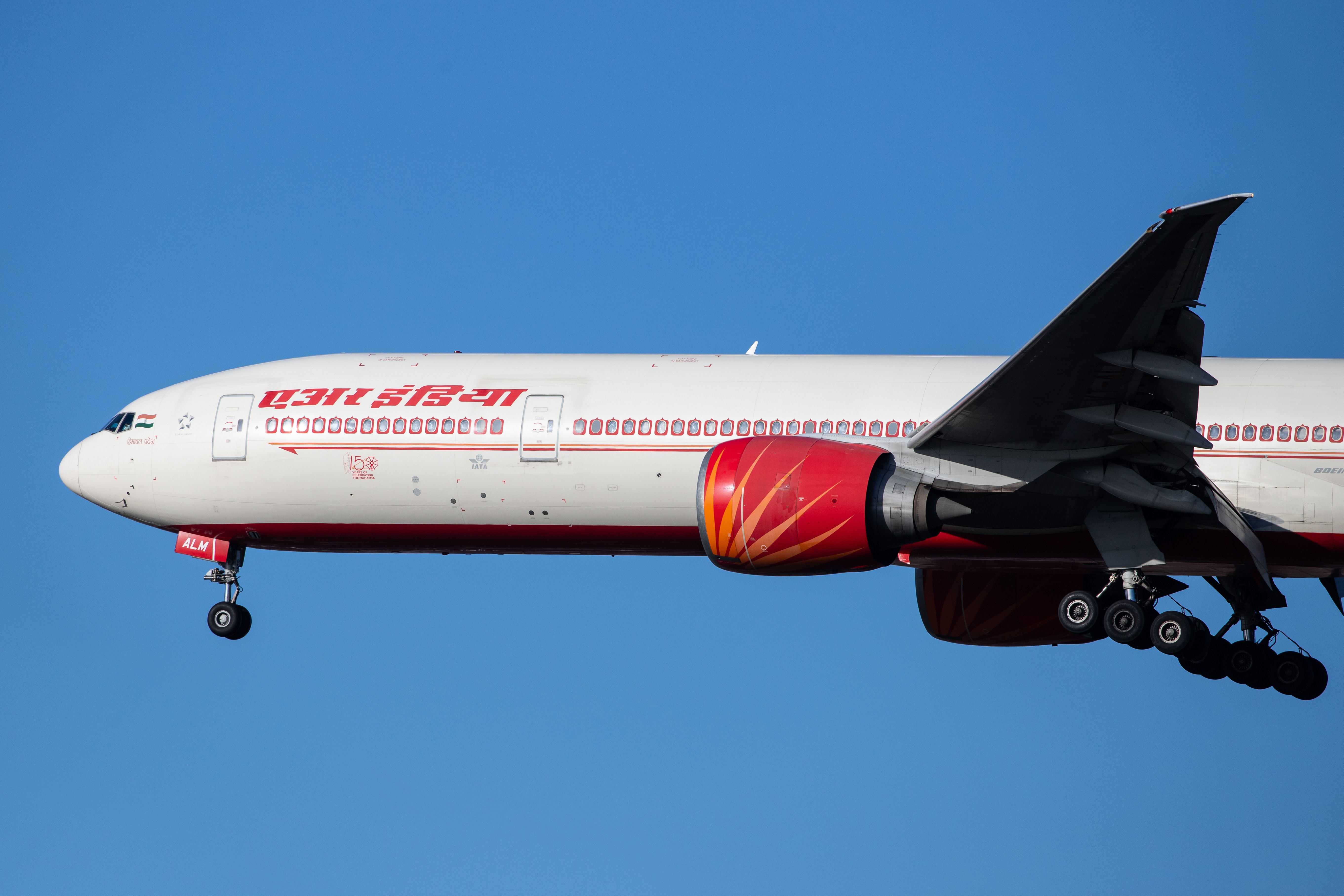Air India CEO: "We Are Hiring 600 Crew Members A Month"
