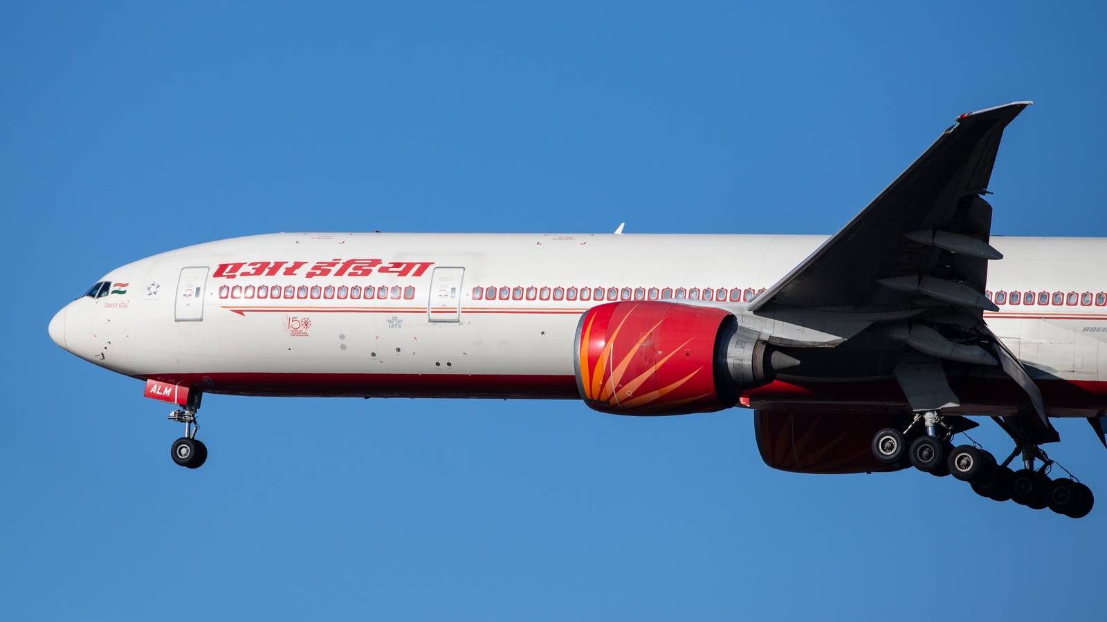 Air India CEO: "We Are Hiring 600 Crew Members A Month"