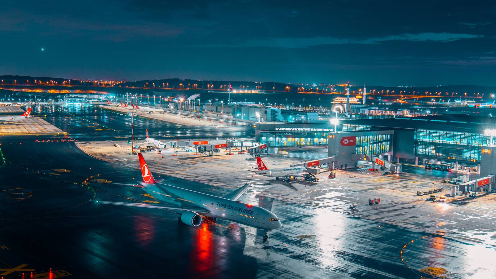 Top 5: Europe's Busiest Airports By Passenger Numbers In 2022