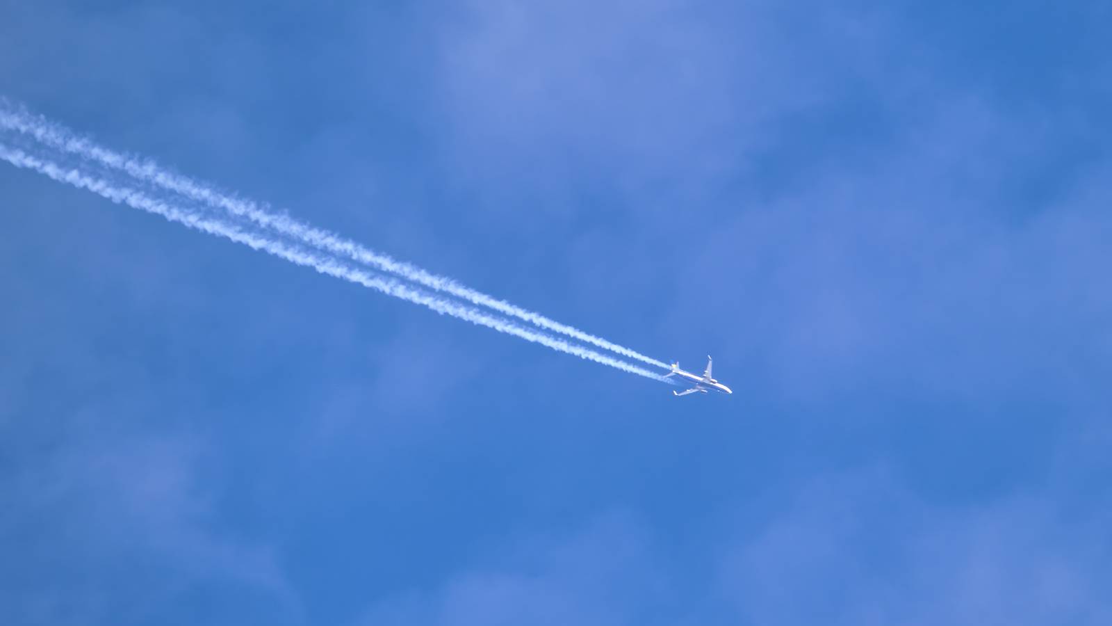 US Department Of Energy Invests $10 Million In Contrail Predicting Technology