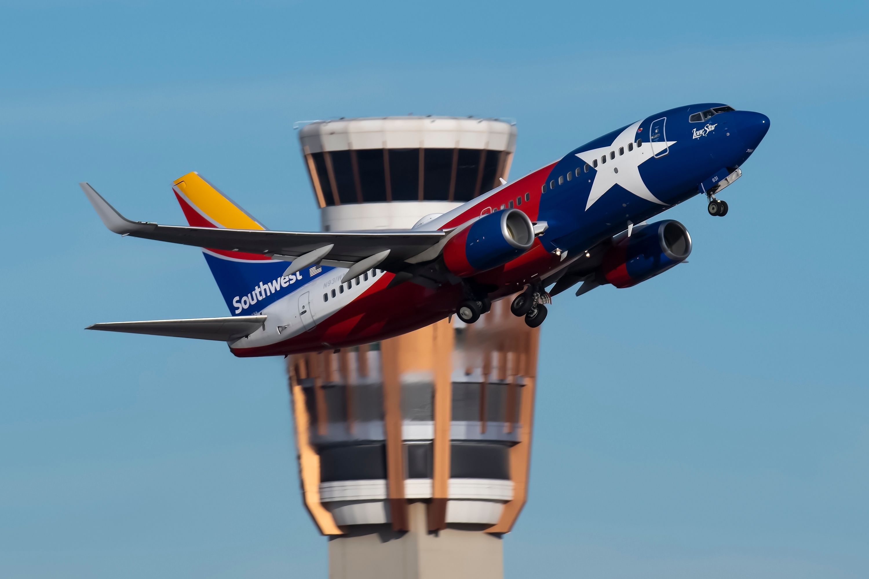 Airport Of The Month: Phoenix Sky Harbor International Airport