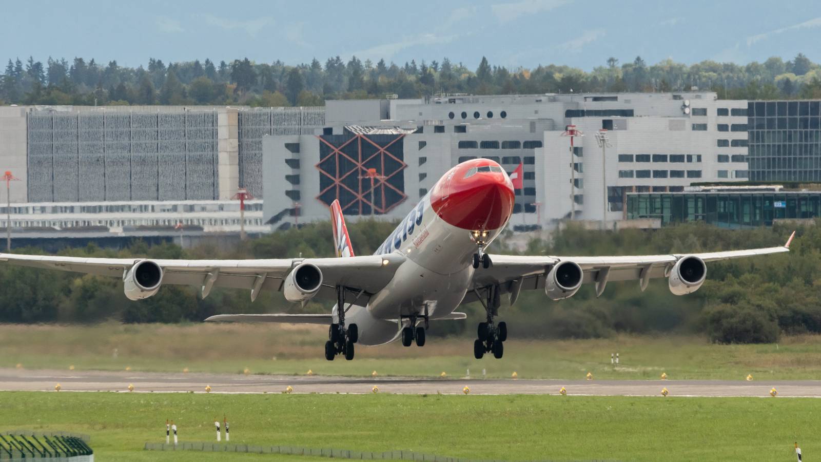 Quadjet Prospects: Switzerland's Edelweiss Set To Receive Another Airbus A340