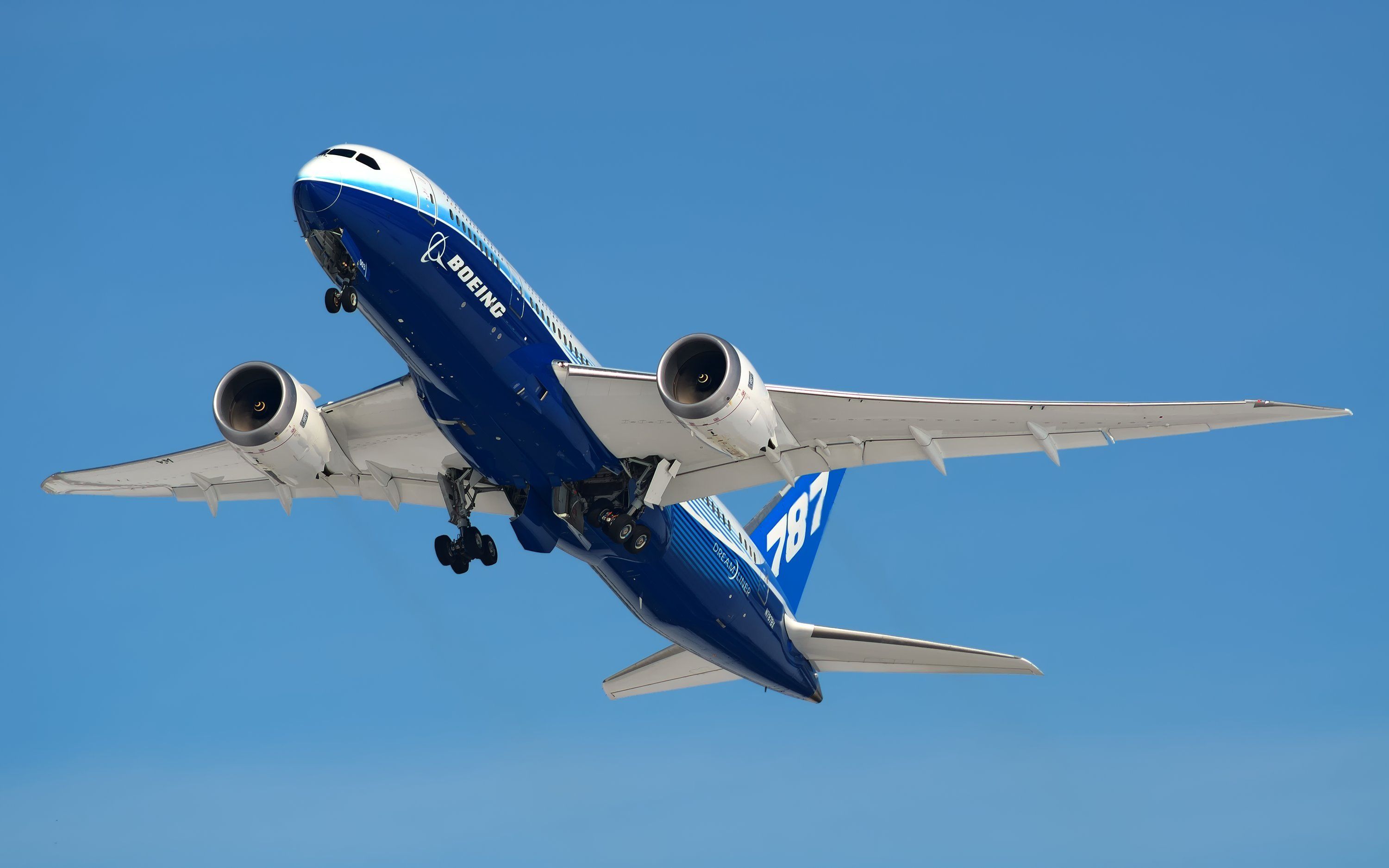 The First Boeing 787s Are Now Being Scrapped In Scotland