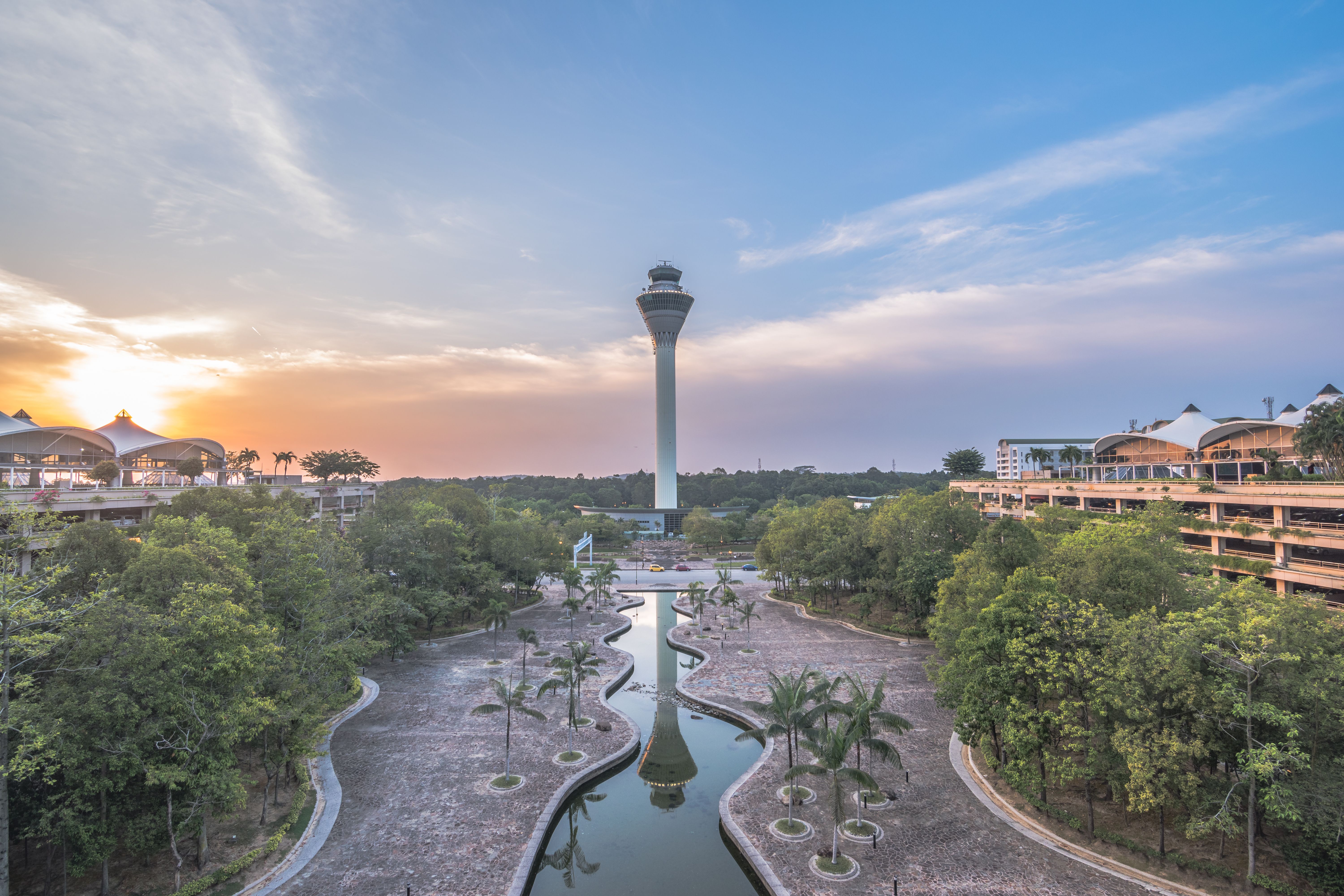 The Push From Asia Pacific Airports To Lower Carbon Emissions