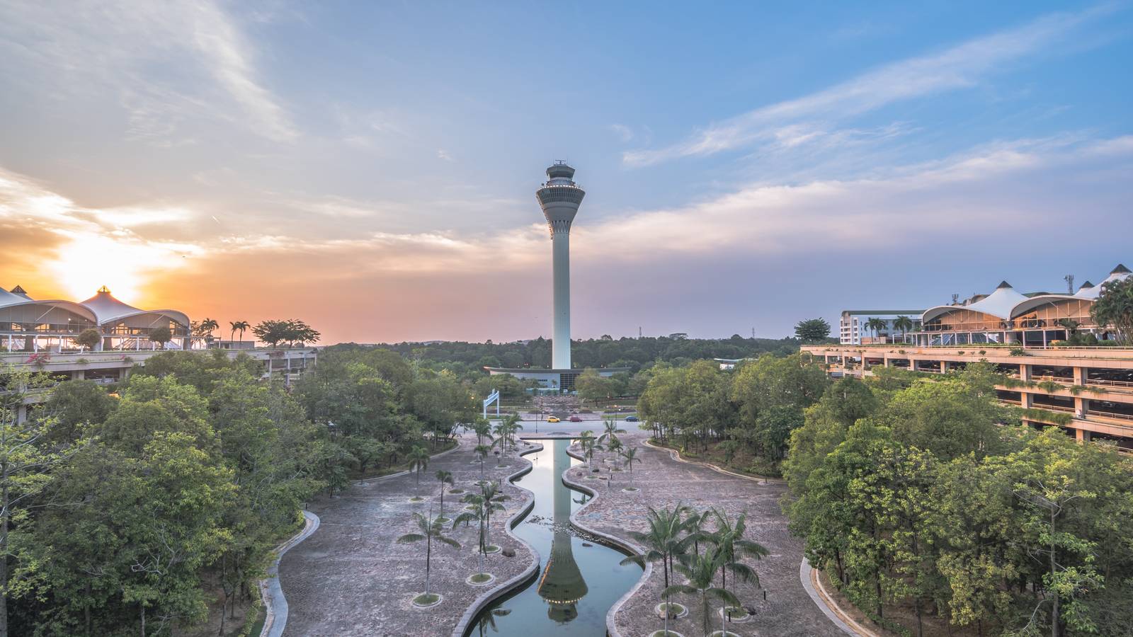 The Push From Asia Pacific Airports To Lower Carbon Emissions