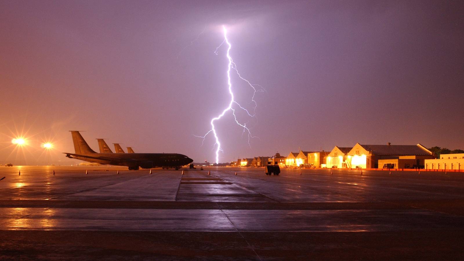 How Commercial Aircraft Are Protected From Lightning Strikes