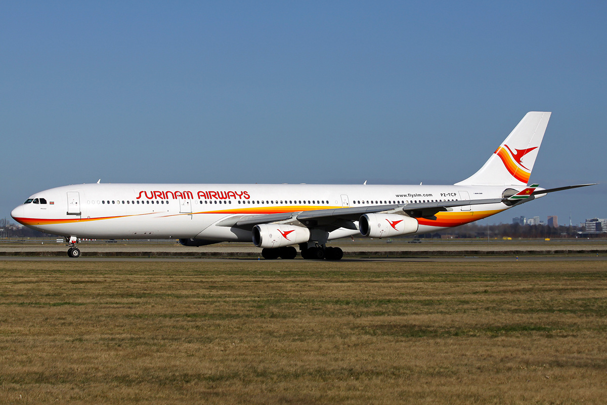 Surinam_Airways_A340-300_PZ-TCP_AMS_2011-3-6 Wikimedia Commons