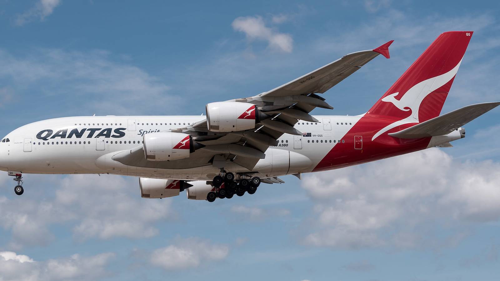 Qantas Crew Told To Fly Through Radio Interference Allegedly From Chinese Military
