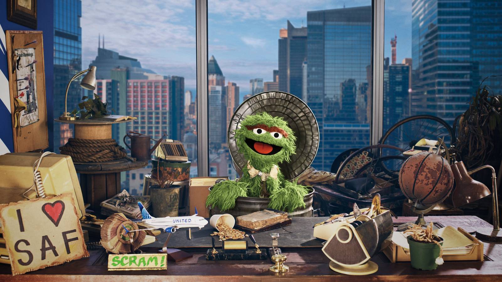 United Airlines Enlists Oscar The Grouch For Sustainability Promotion Campaign
