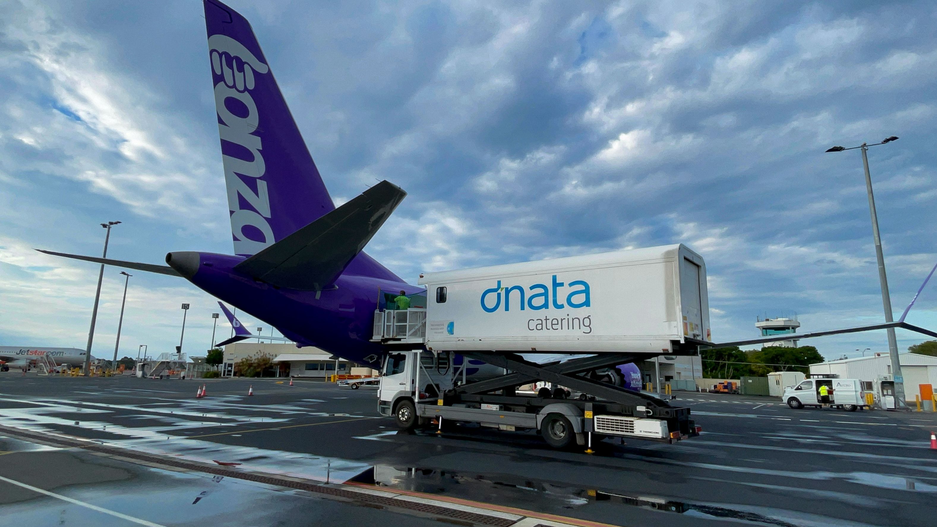 Bonza And dnata Team Up For Local Aussie Tucker
