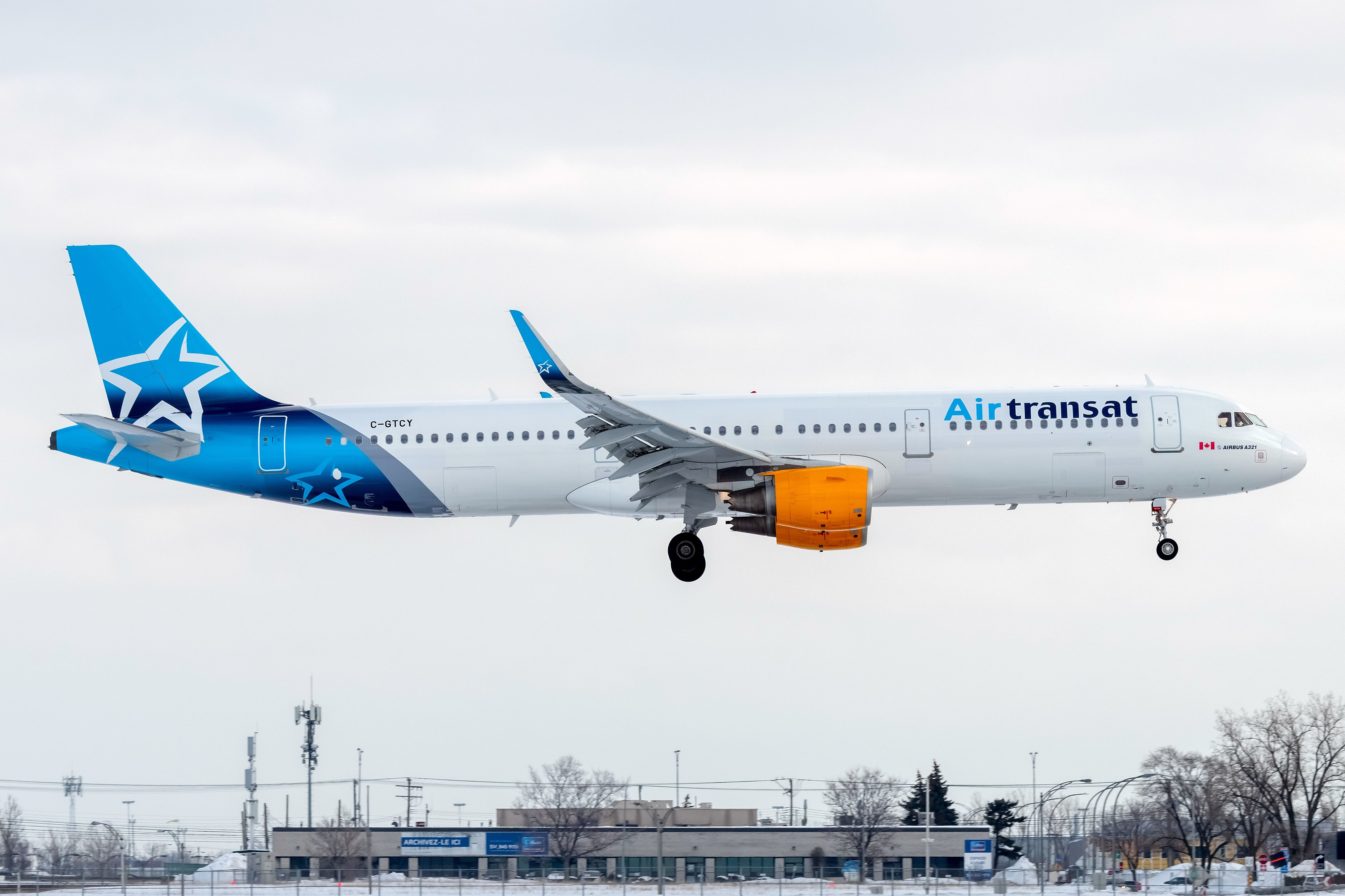 First Officer Incapacitated During Air Transat Airbus A321 Flight
