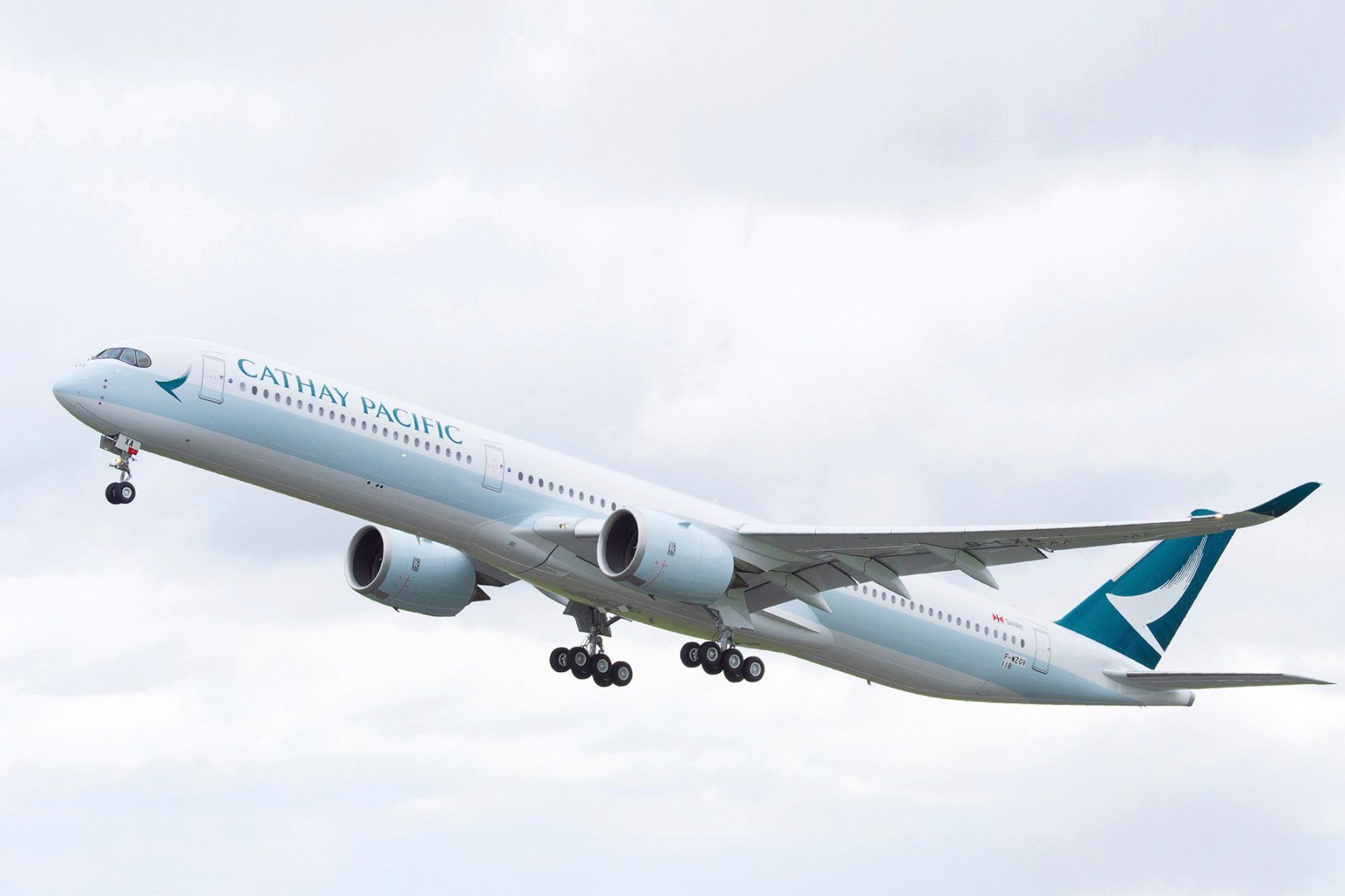 Cathay Pacific Celebrates 40th Anniversary Of First Flight To