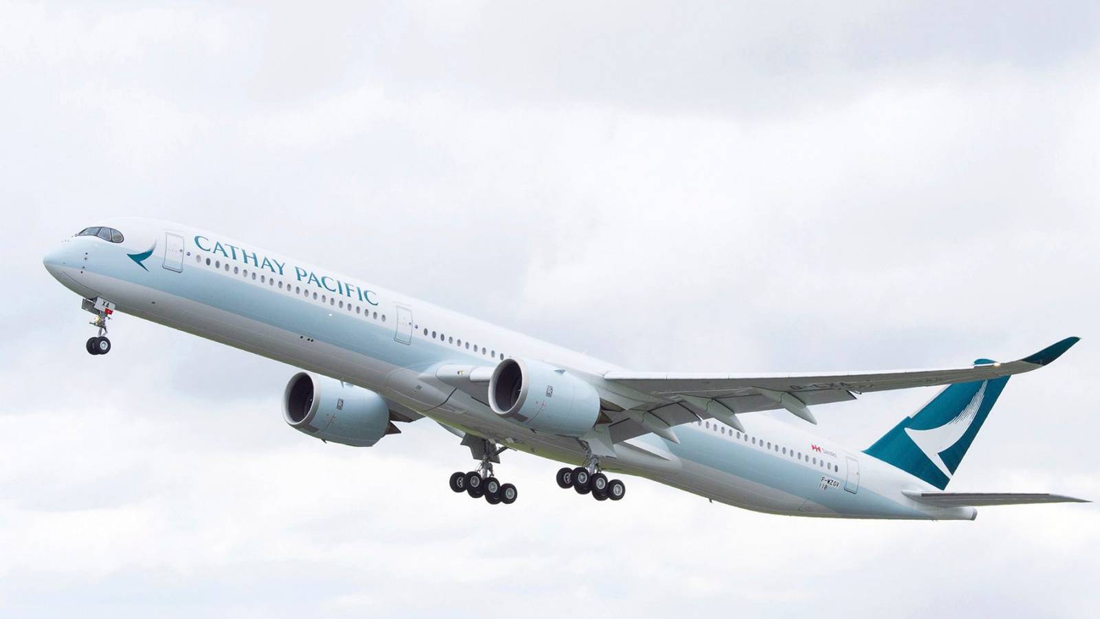 Cathay Pacific Celebrates 40th Anniversary Of First Flight To Vancouver International Airport