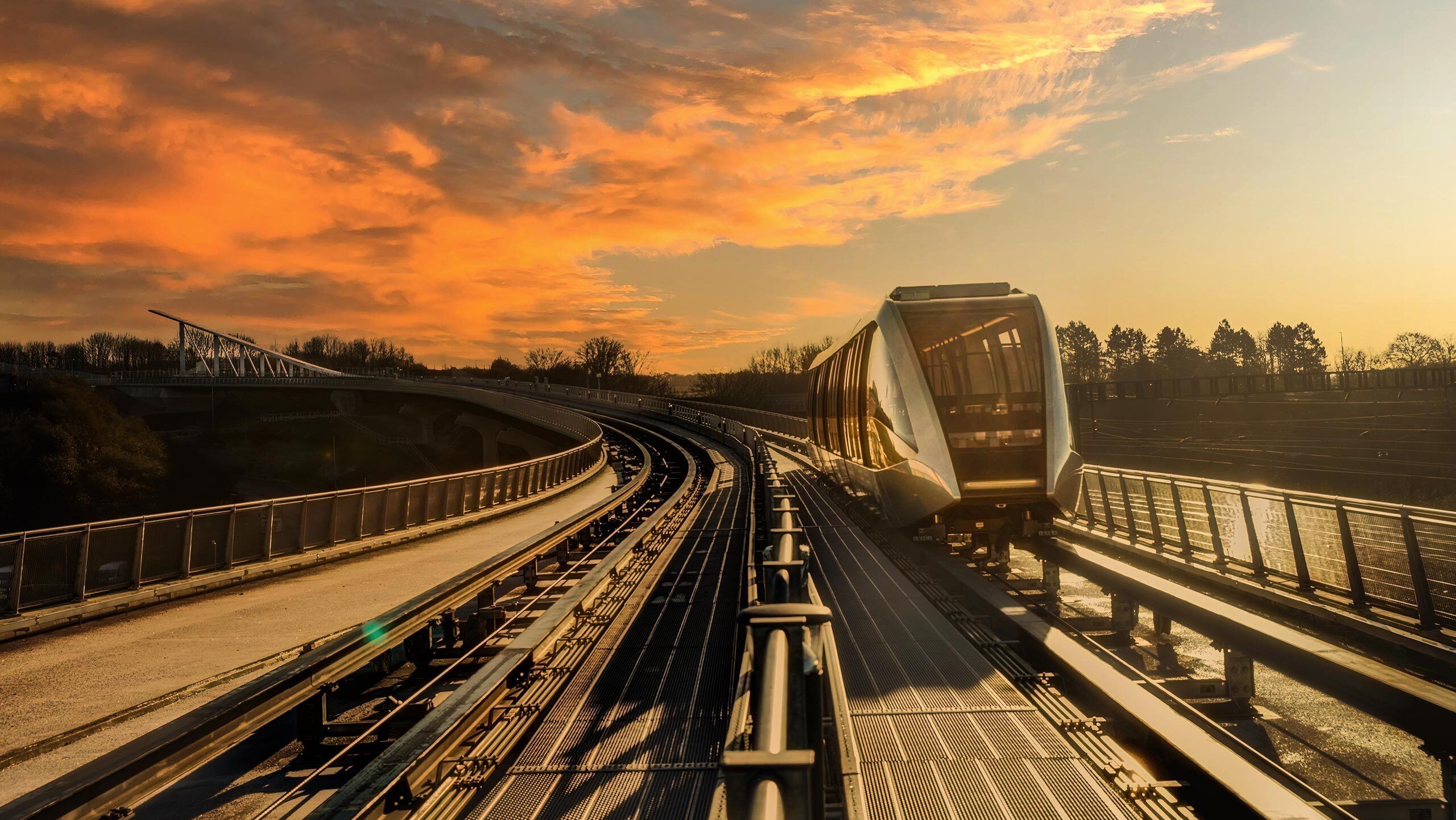 Luton Airport Finally Opens DART Rail Shuttle