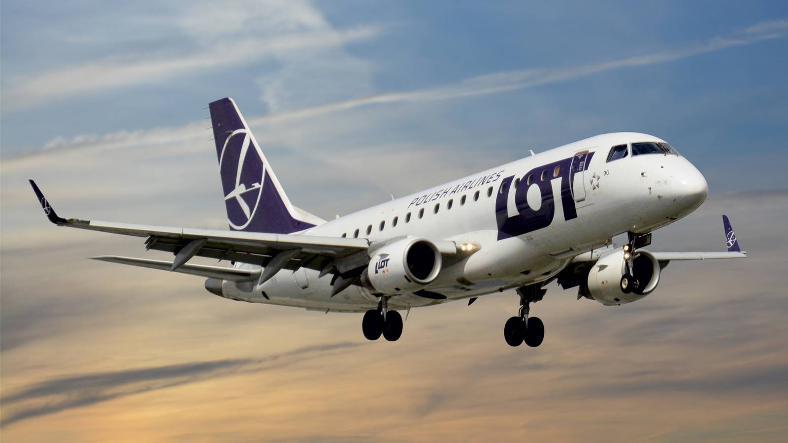 The Original Operator: Which Embraer E-Jets Does LOT Polish Airlines Fly Today?