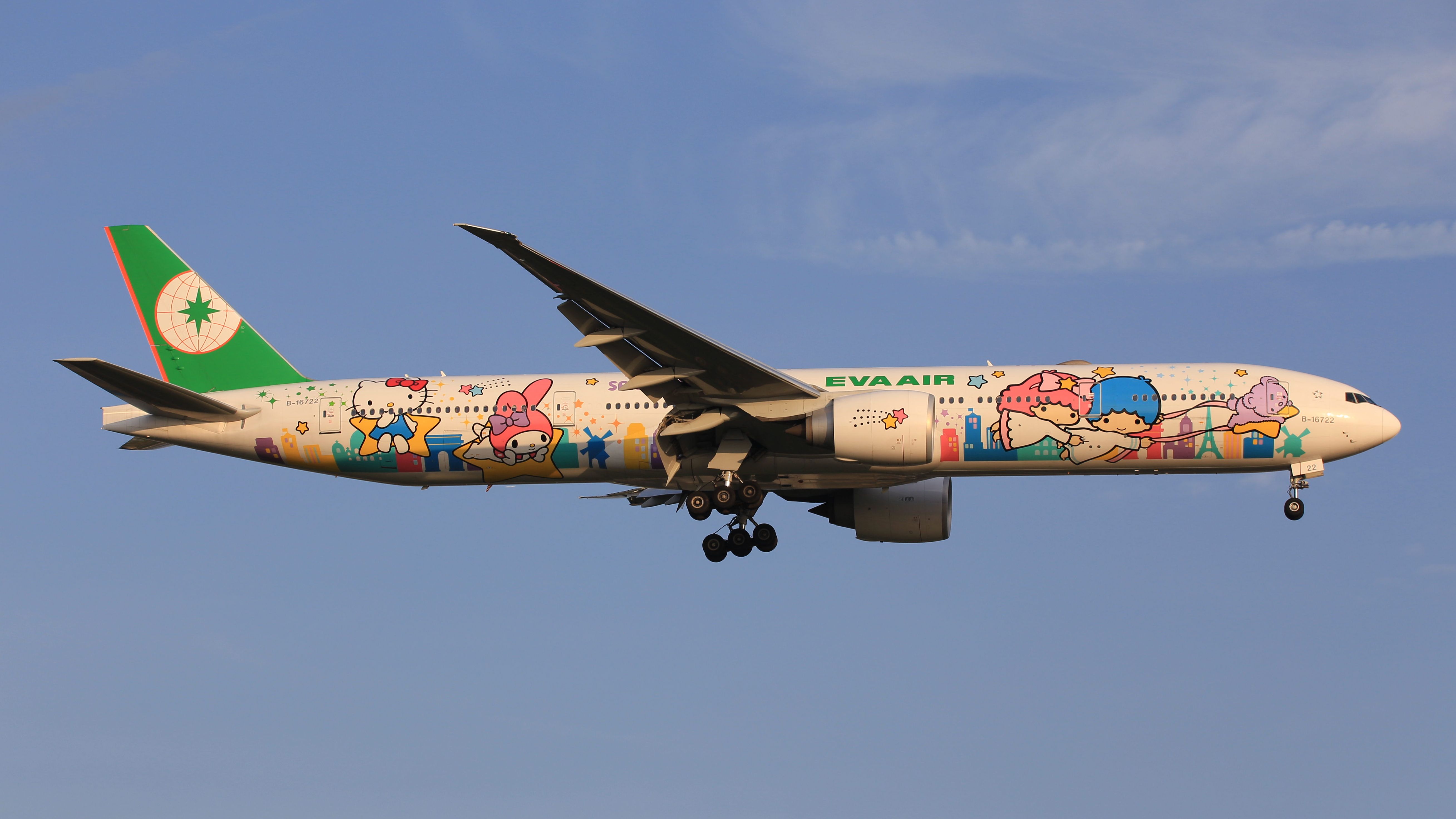 EVA AIR エバー航空 777-300ER ハローキティ Ph 1:500 EVA AIR エバー航空 777-300ER ハローキティ Ph 1:500 EVA AIR