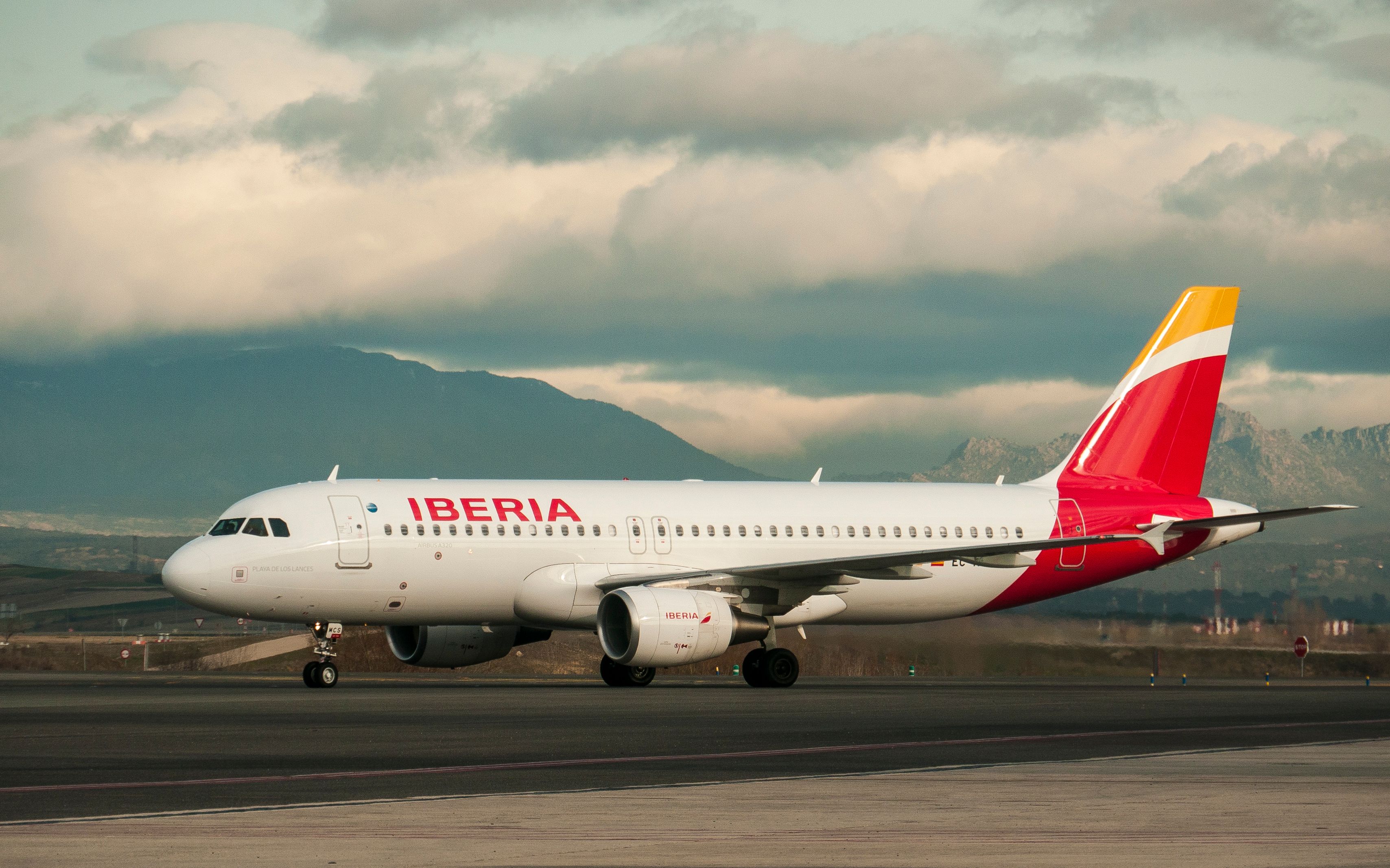 Which Carriers Are Spain's Largest Airbus A320ceo Family Operators?