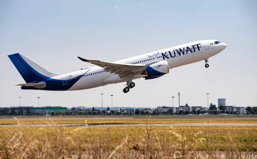 Comparing Small Widebodies: The Airbus A330-800 Vs Boeing 787-8