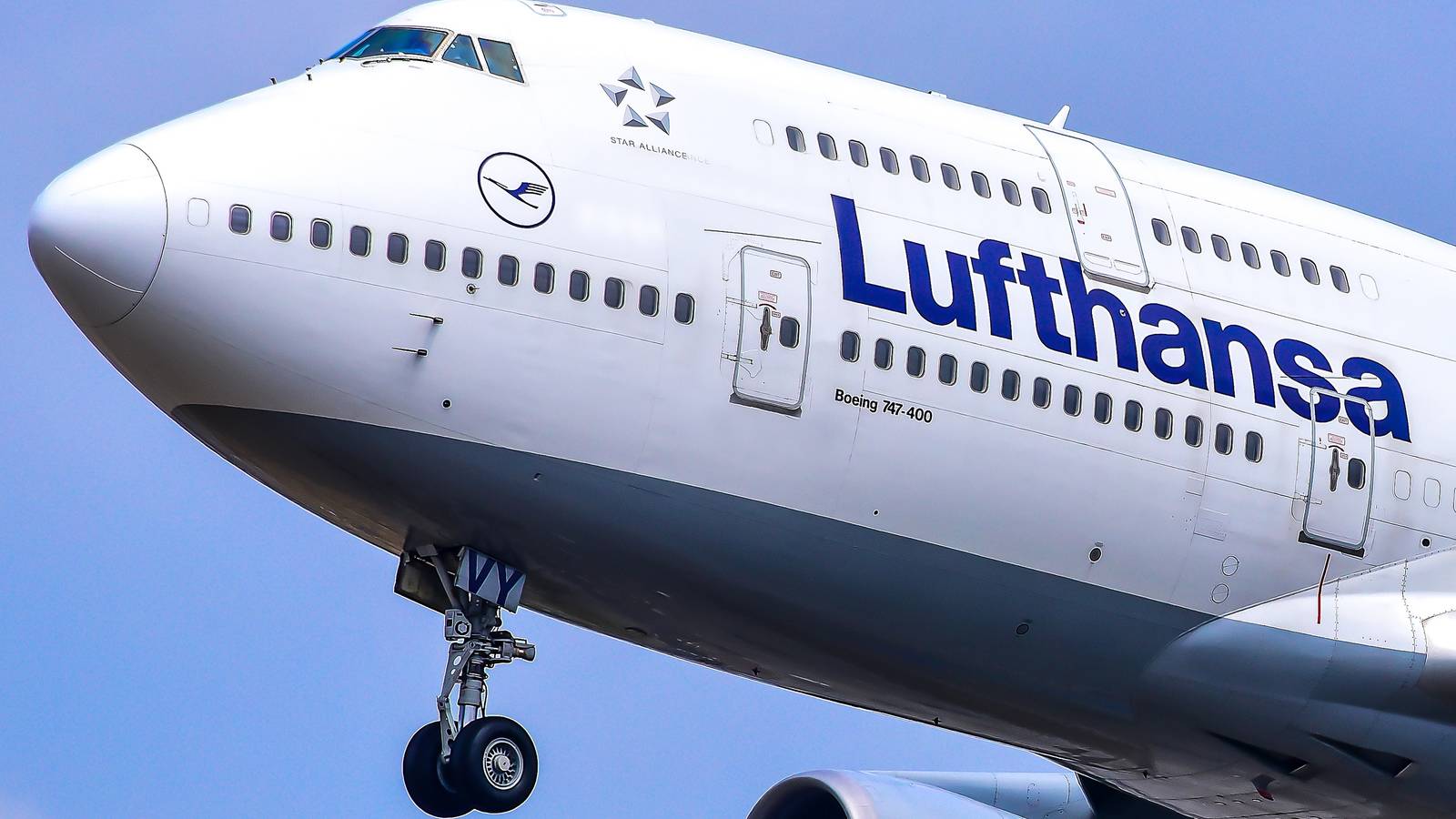 7 Routes: Where Lufthansa Will Fly The Boeing 747-400 This Summer