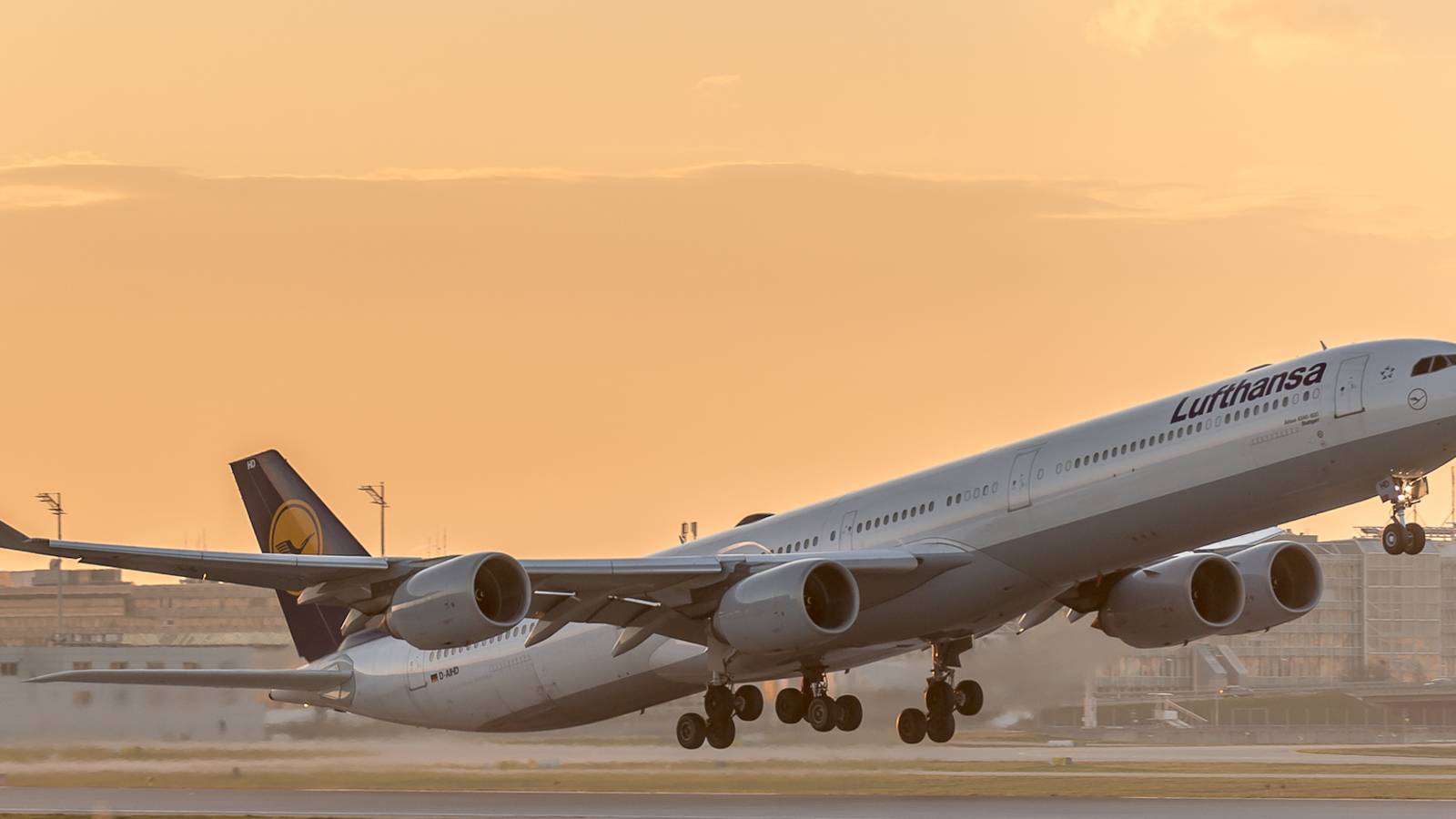 An In-Depth Look At The Airbus A340 In 2023