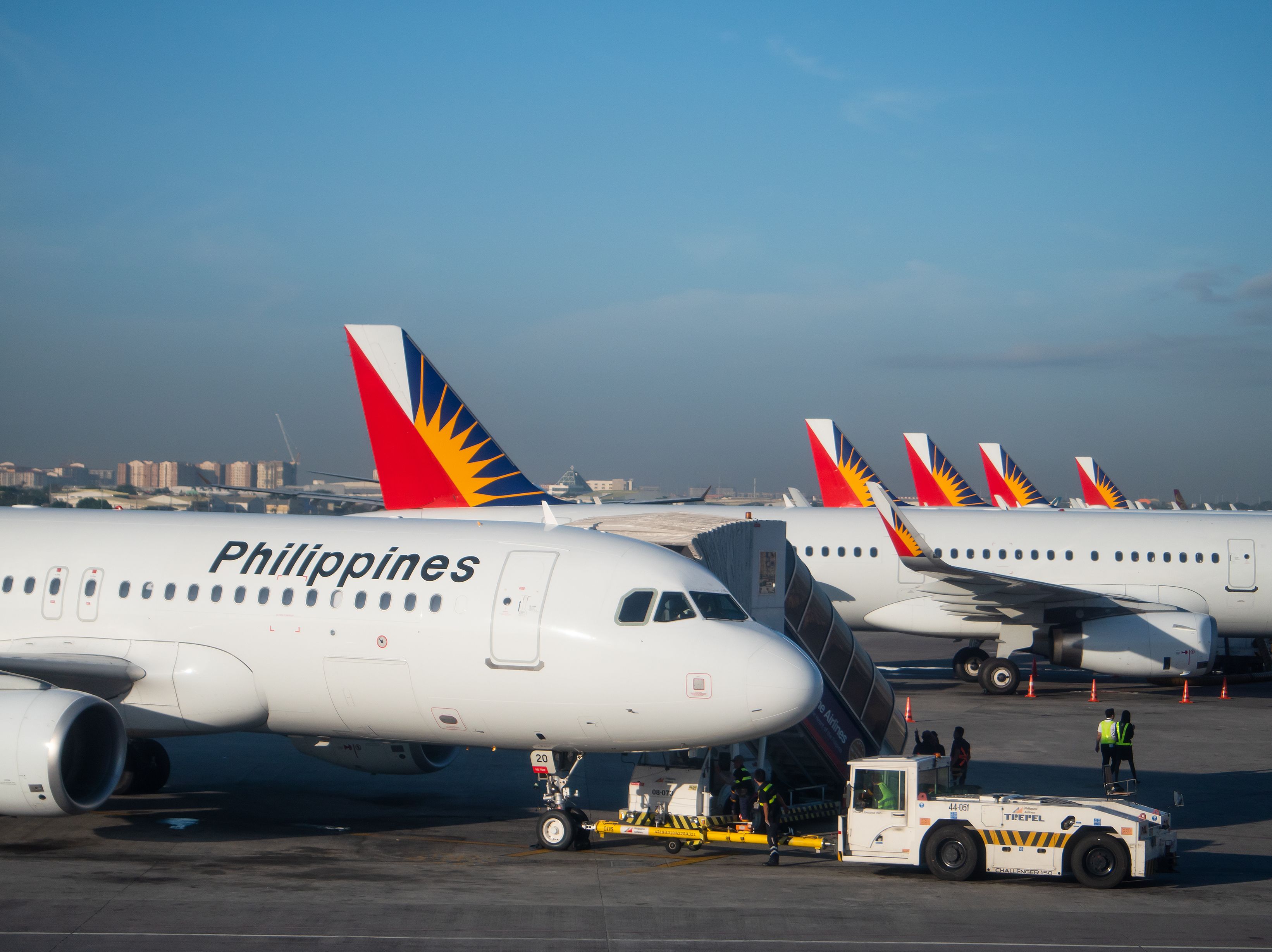 Phillippine airlines at gate