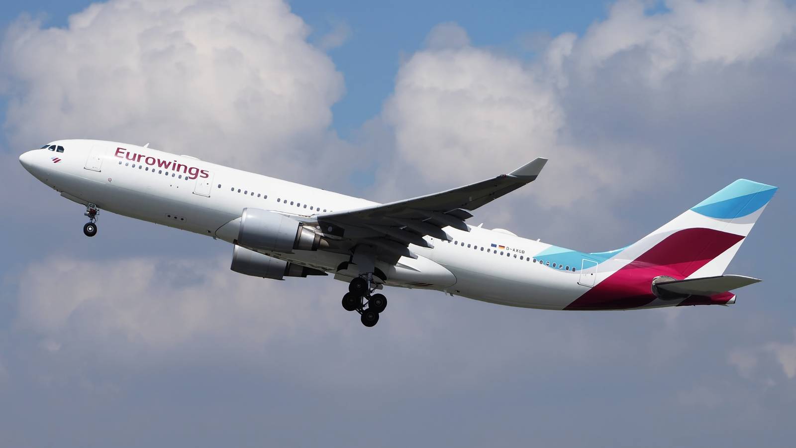 Eurowings Fined $225,000 After Police Had To Free Passengers From An Airbus A330